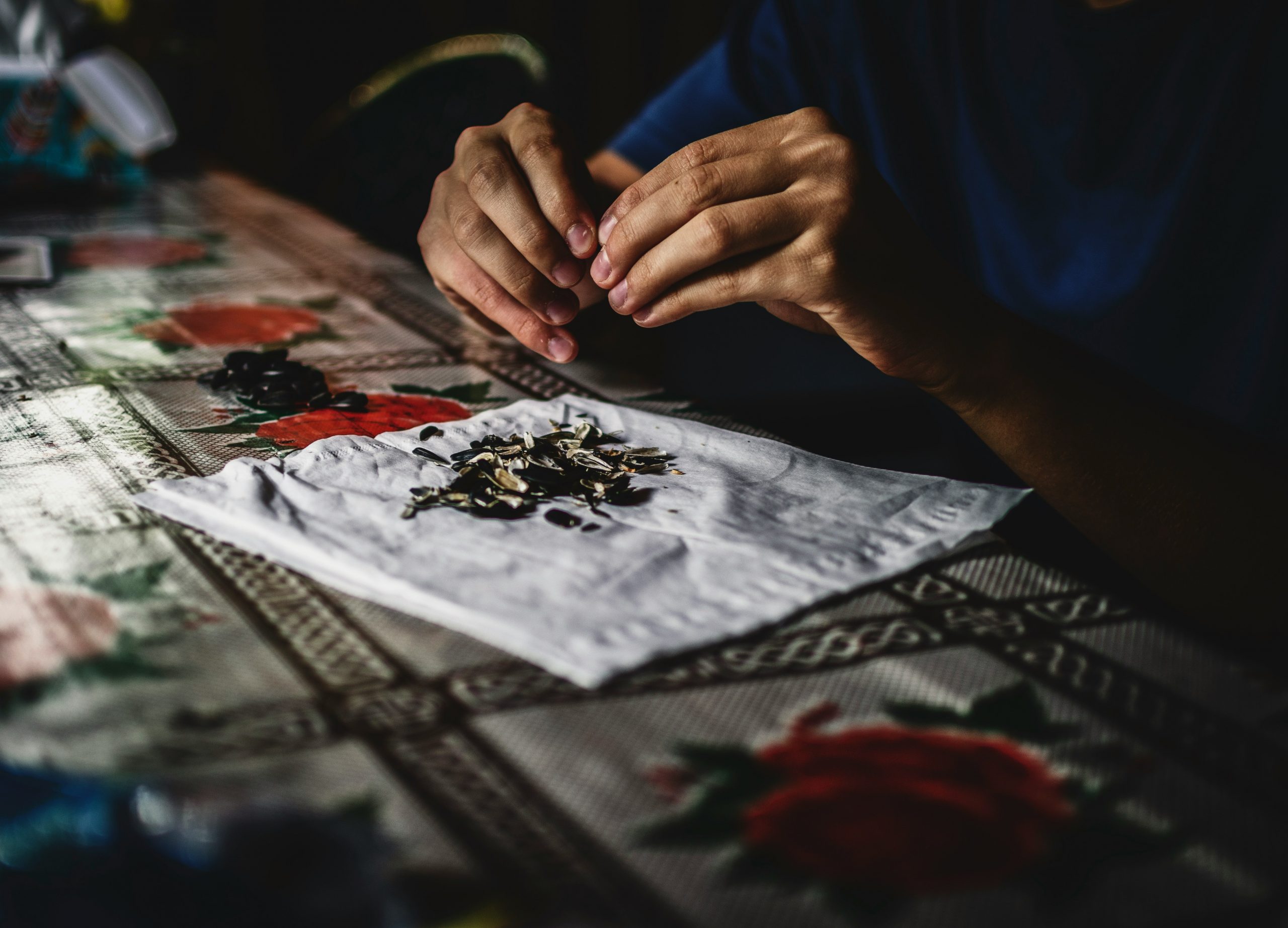 Achtsame Rituale – mit Kristallfokus Ritualvorbereitung mit Kräutern – Lilia kombiniert bei Bedarf sanfte Rituale mit Kristallarbeit